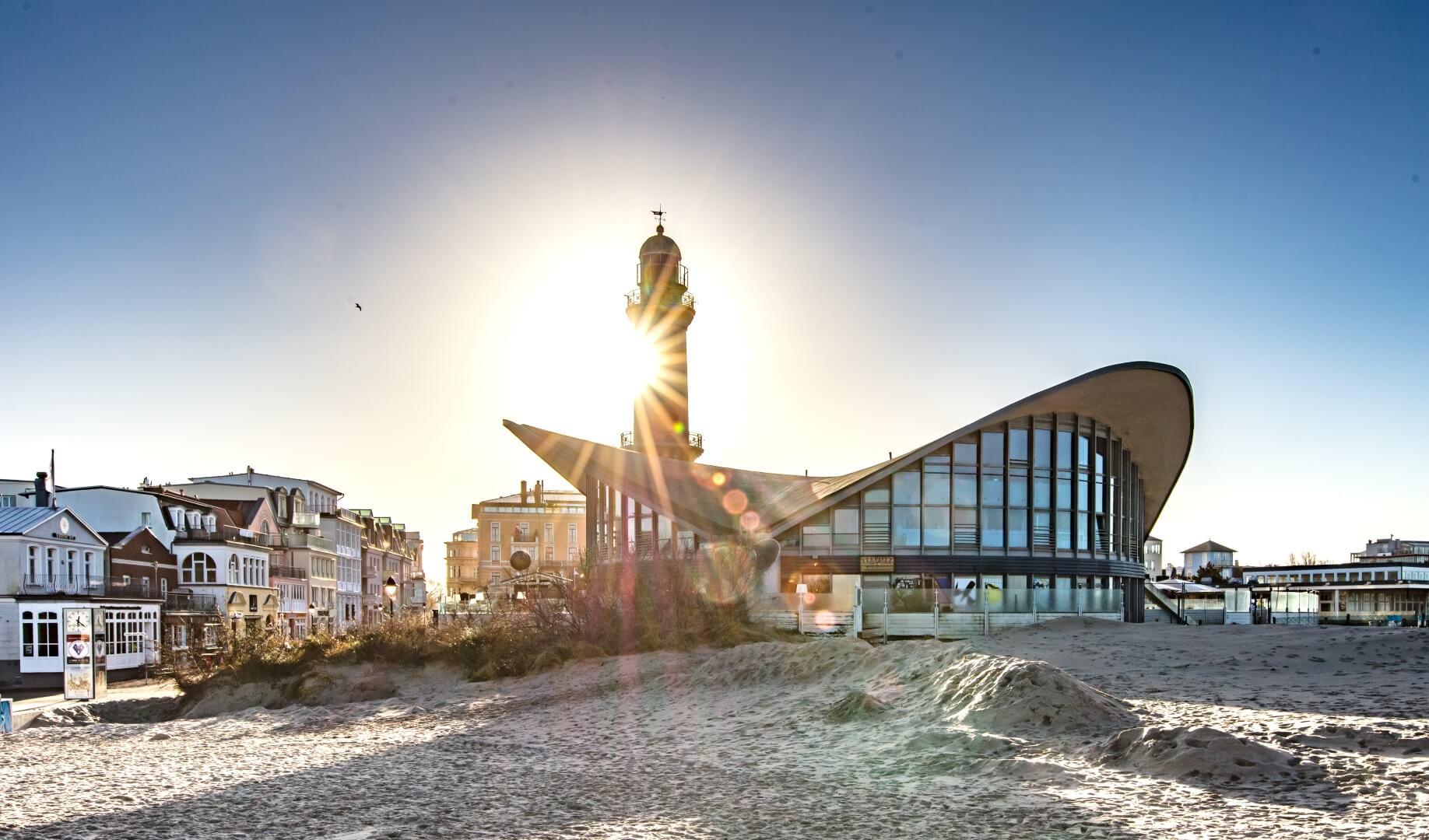 Teepott Warnemünde Leuchtturm